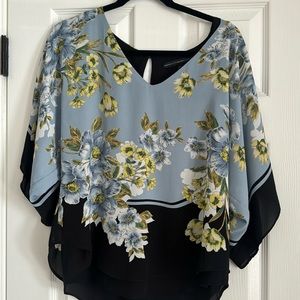 White House Black Market Blouse Size Small